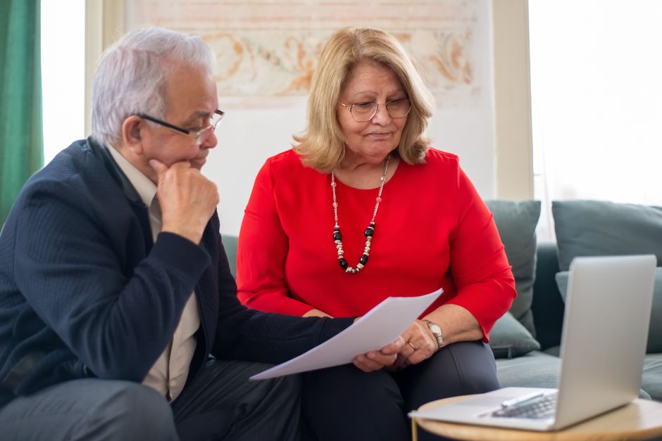 korean senior couple planning retirement finance