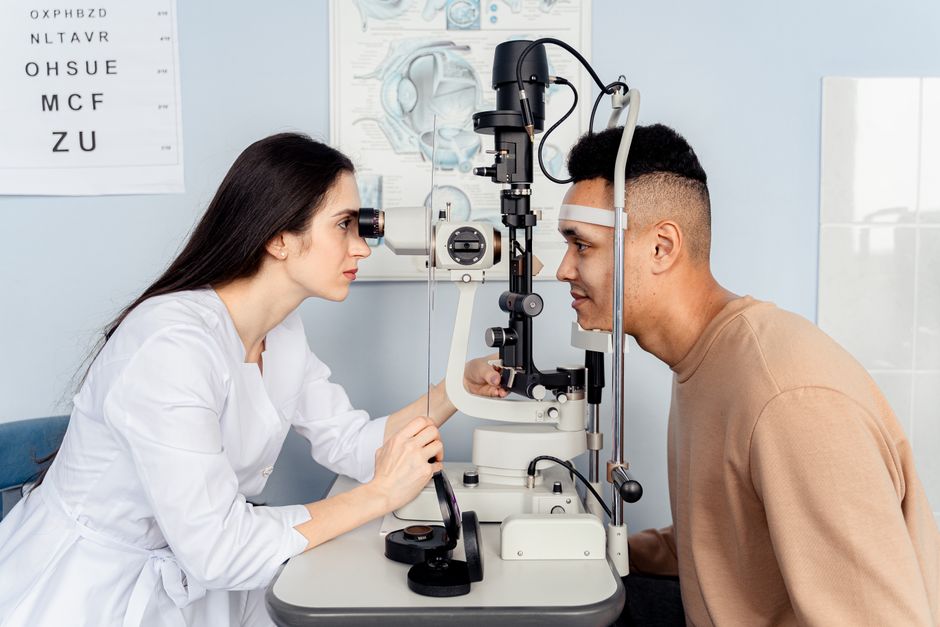 eye health checkup ophthalmologist