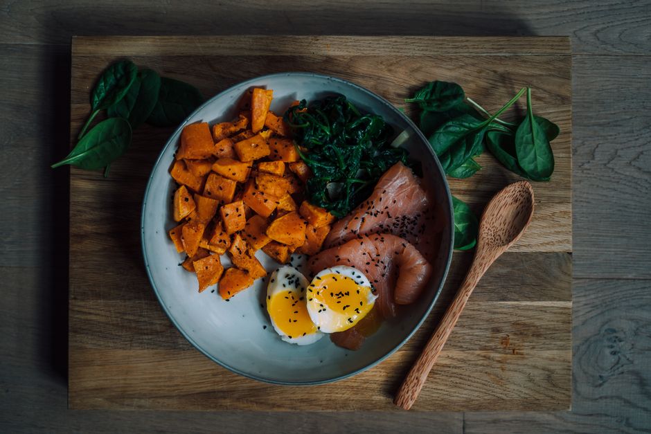 salmon eggs spinach nuts