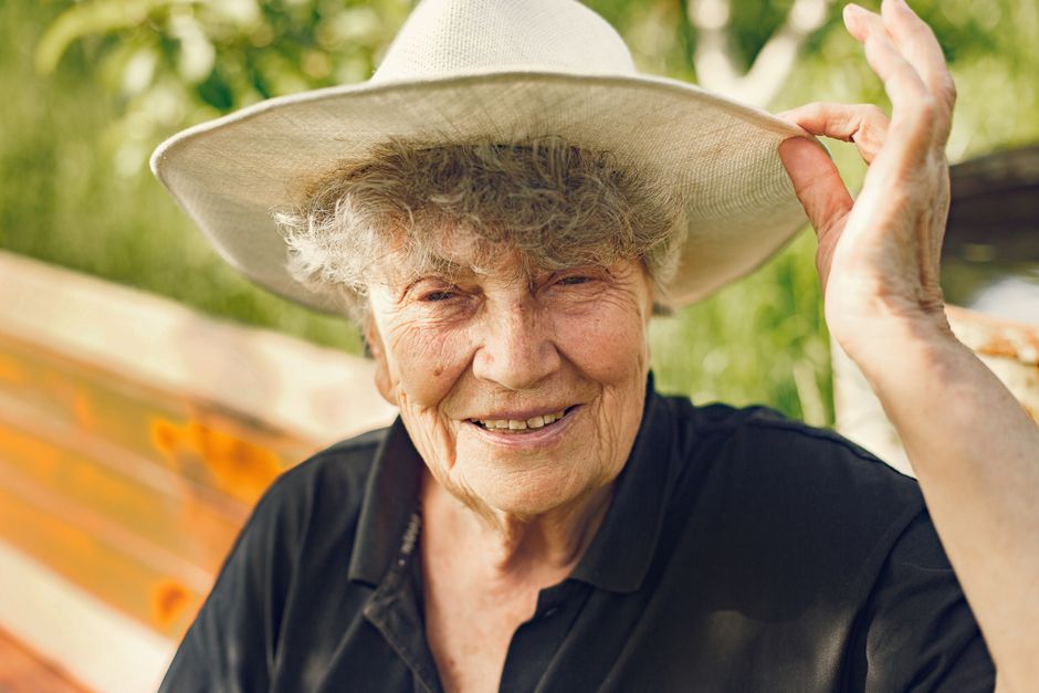 senior person outdoor summer sun