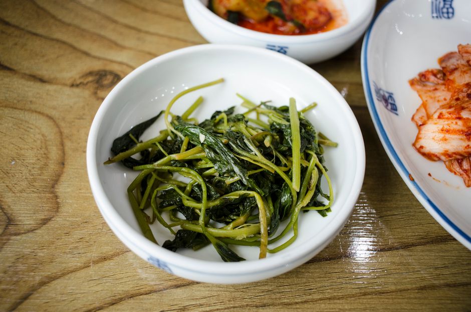 healthy korean meal vegetables