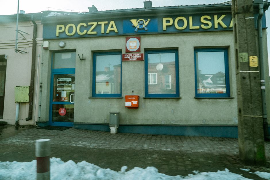 government office public service counter