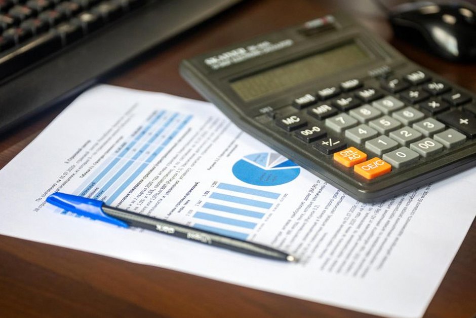 financial documents calculator investment