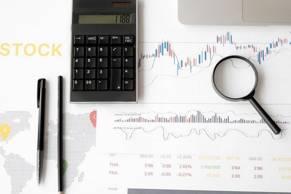 financial charts dividend yield calculation