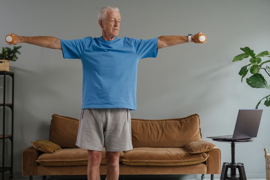 elderly person leg extension exercise chair