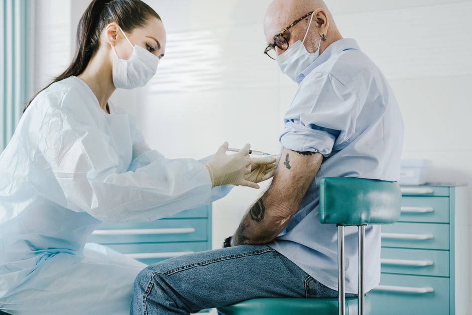 senior flu vaccination clinic