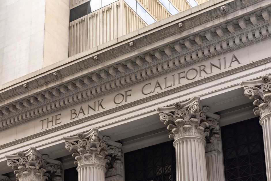 bank building exterior finance