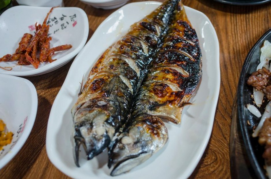 grilled mackerel korean fish dish