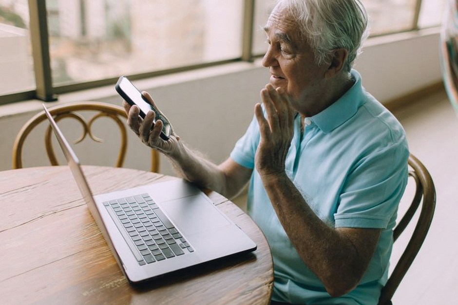 senior video call with grandchildren