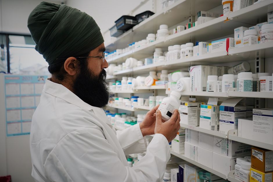 pharmacy prescription smartphone verification