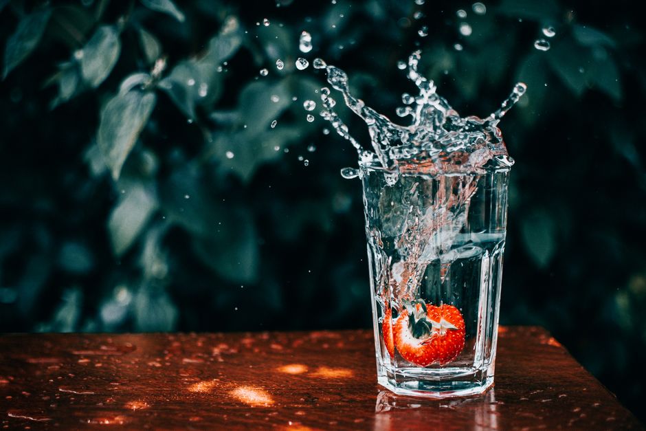 glass of water hydration summer