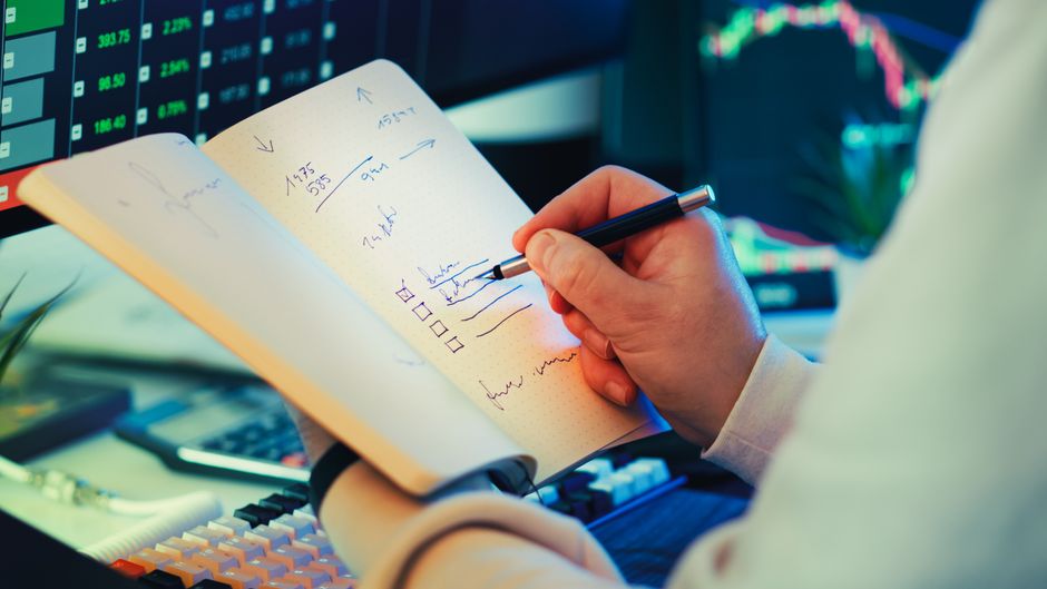 financial planning checklist notebook
