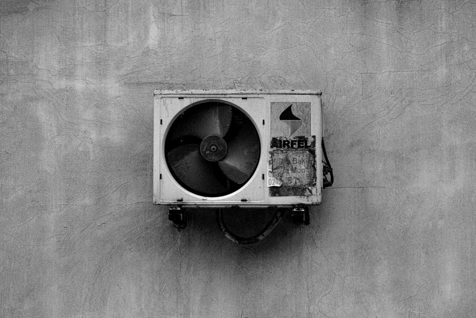 electric fan air conditioner room