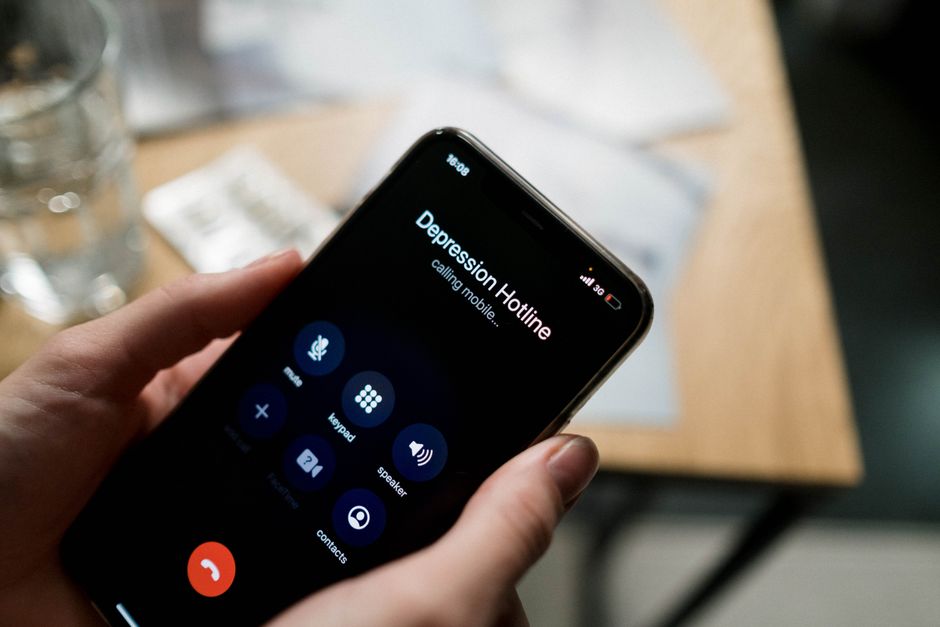 emergency call phone help