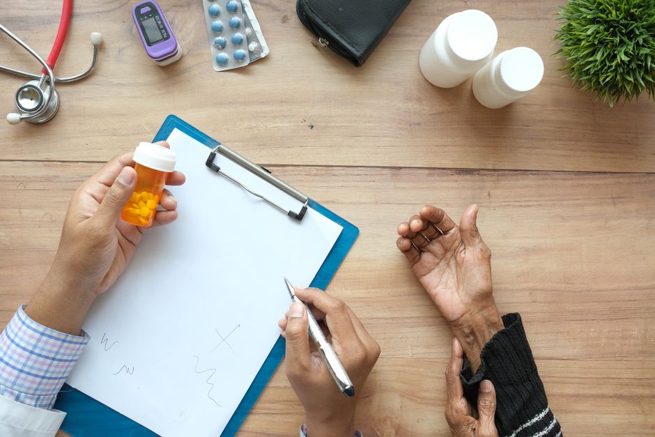 elderly patient doctor consultation