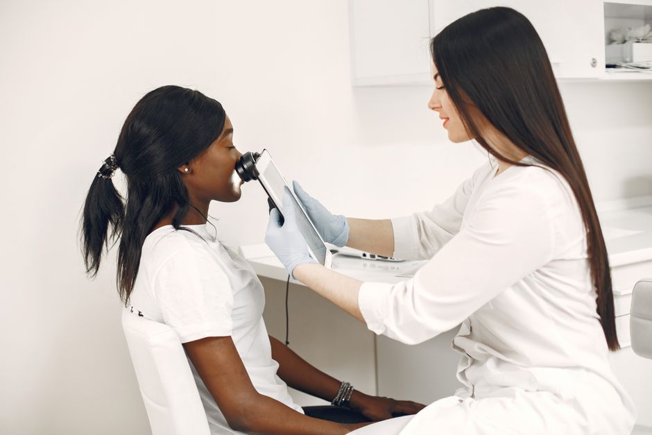 dermatologist consultation clinic