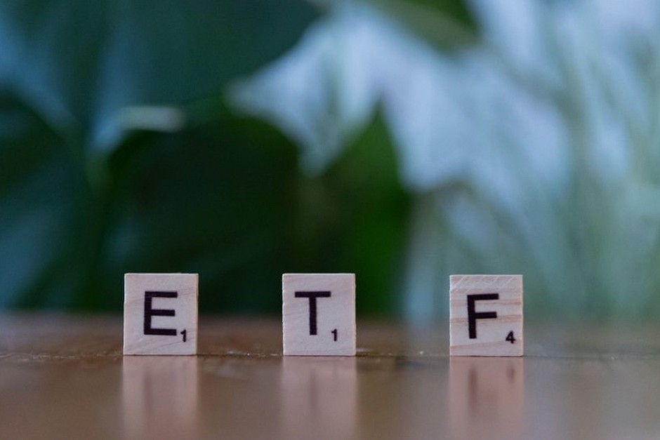index fund investment concept