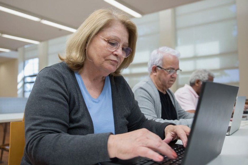 senior citizens community center activity