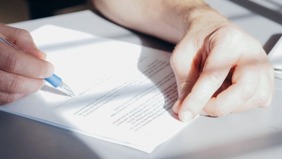 insurance documents contract signing
