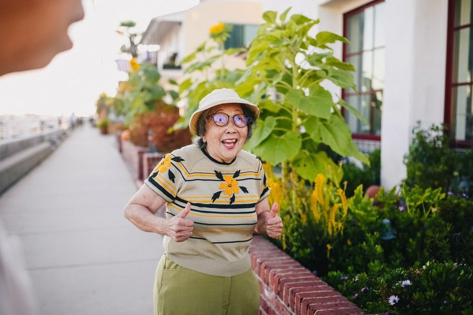 neighbors talking outdoor garden