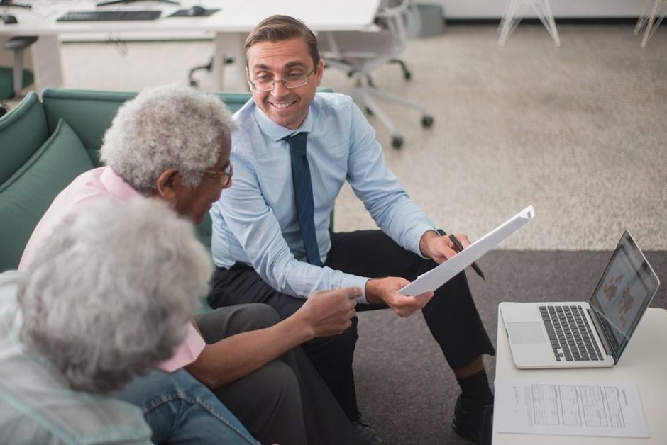 financial planning consultation meeting