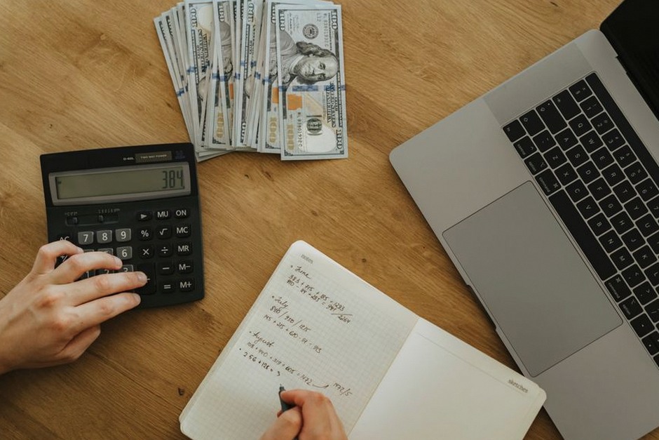 financial planning notebook calculator