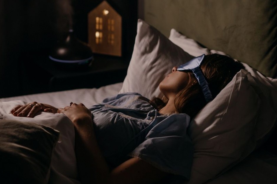 peaceful bedroom night sleep