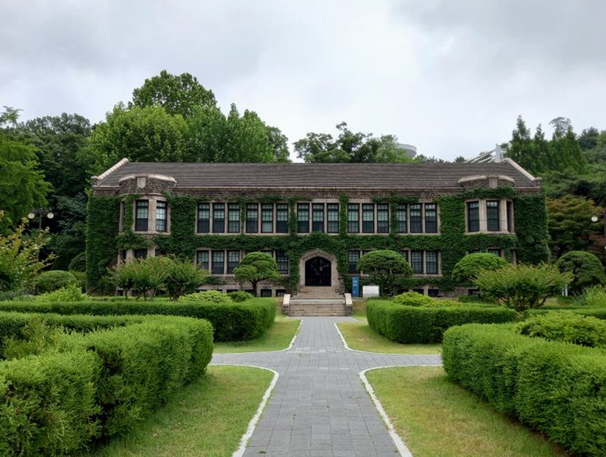 korean lifelong education center building