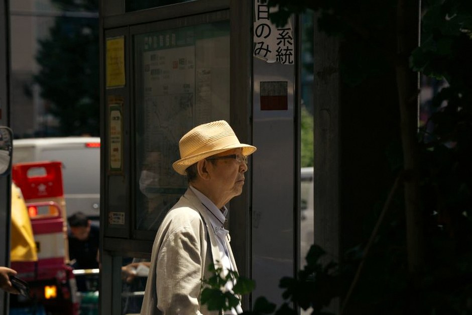 korean bus stop elderly waiting