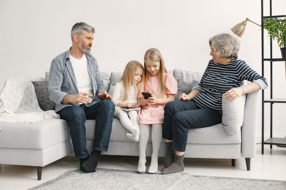 multigenerational family home together