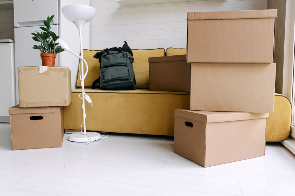 moving truck boxes furniture apartment
