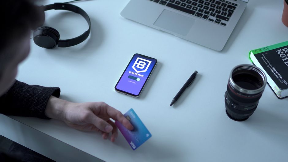 automatic bank transfer smartphone app