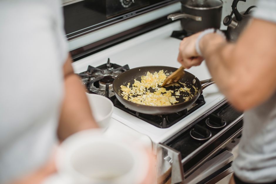 single person meal cooking kitchen