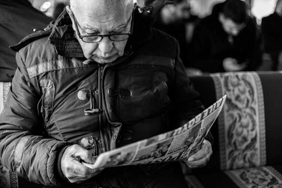 senior citizens korean subway commute