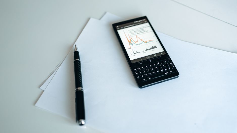 smartphone mobile app government document