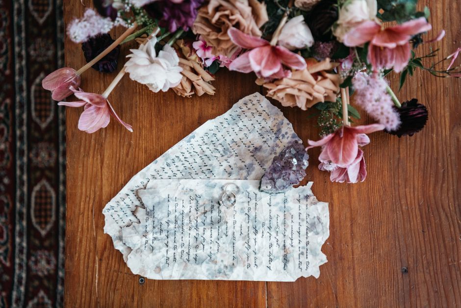 handwritten love letter with flowers