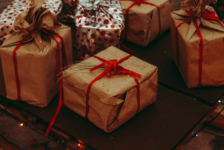 gift boxes ribbon craft paper