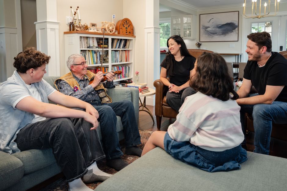 multigenerational korean family living room conversation