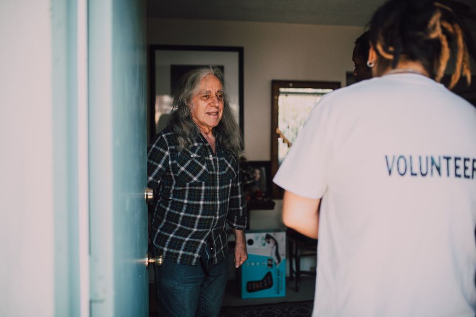 elderly person visiting community service center