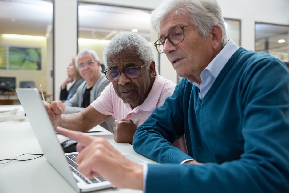 senior learning technology class